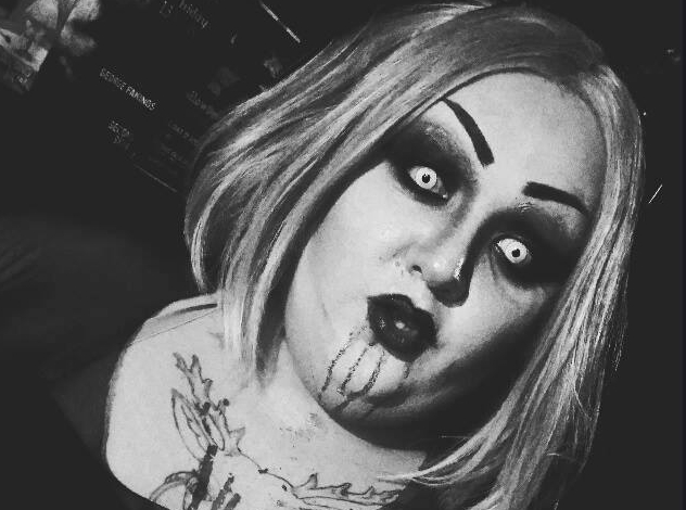 Οι drag queens της Αθήνας διαβάζουν ομοερωτική ποίηση Οι drag queens της Αθήνας διαβάζουν ομοερωτική ποίηση