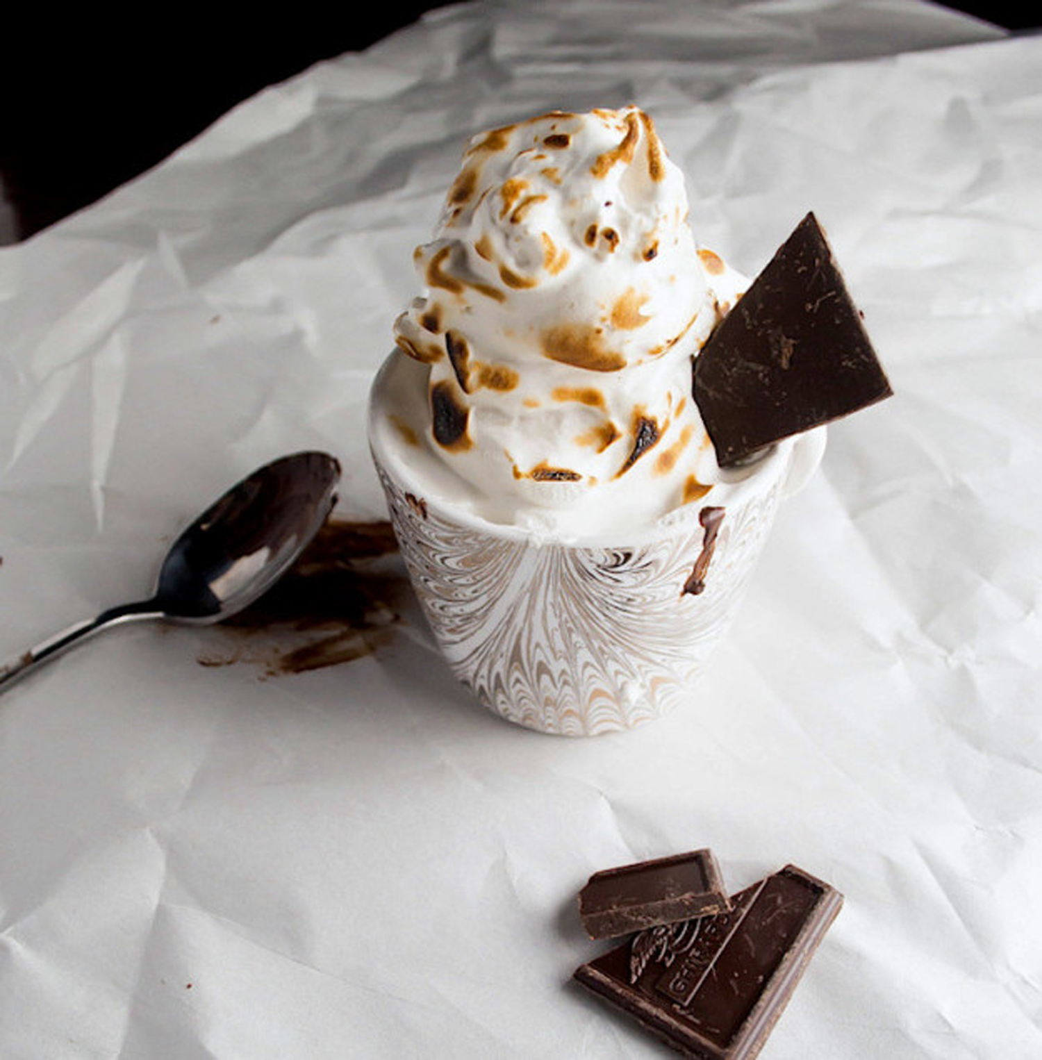 Σοκολάτα vegan με καρύδα