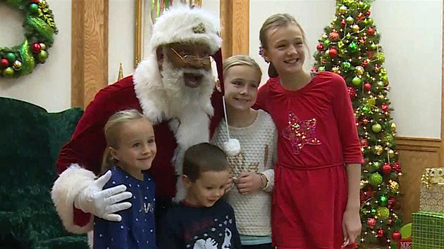 Ο μαύρος Αϊ-Βασίλης