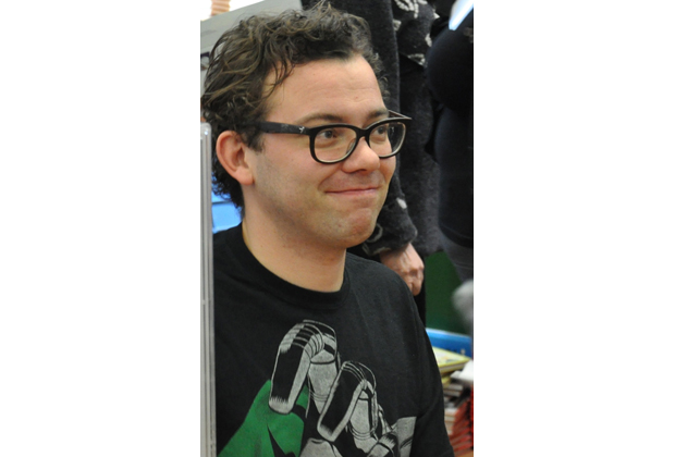 Η pop μουσική όπως δεν την είχατε φανταστεί, από το πενάκι του Hugleikur Dagsson 