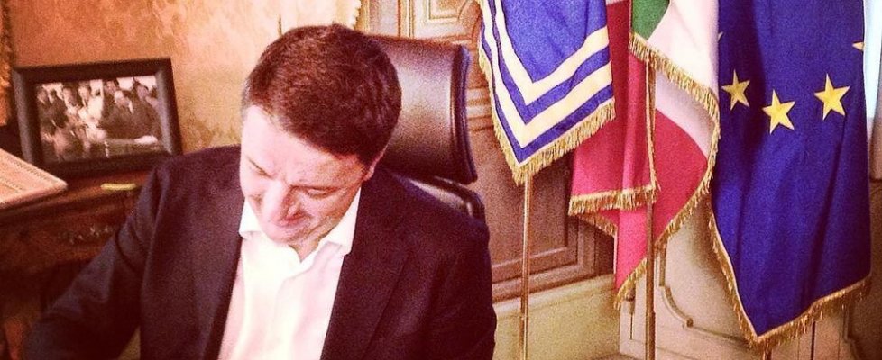 Ο Ματέο Ρέντσι υπέβαλε επίσημα την παραίτηση του Ο Ματέο Ρέντσι υπέβαλε επίσημα την παραίτηση του