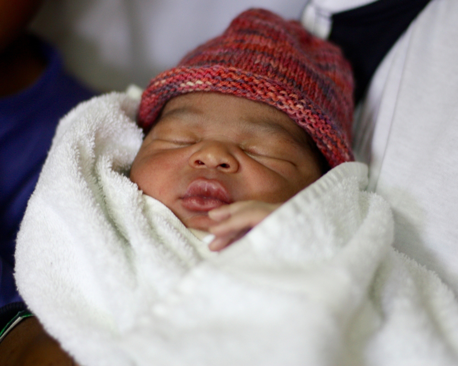Αρκετές από τις εγκυμοσύνες των διασωθέντων γυναικών είναι αποτέλεσμα βιασμού. © Alva White/MSF