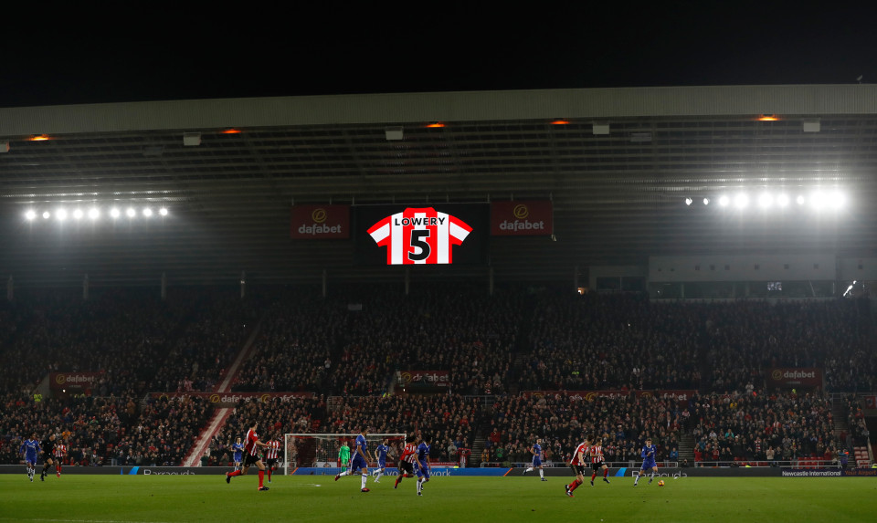  5χρονος fan της Σάντερλαντ «αγωνίζεται» στο γήπεδο εναντίον της Τσέλσι