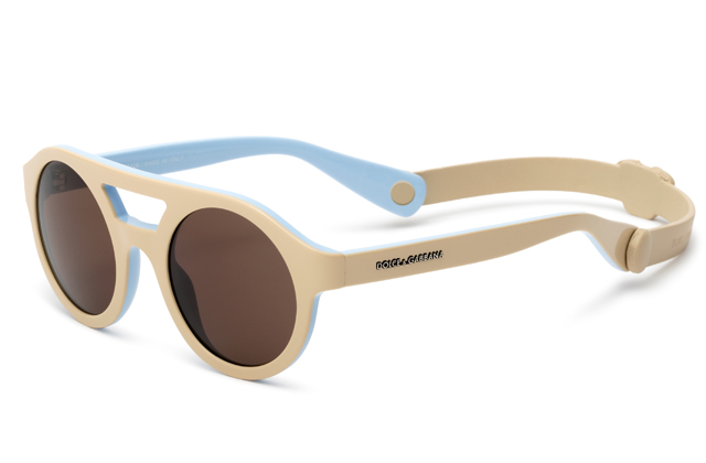 Γυαλιά ηλίου εμπνευσμένα από τον Mimmo, το Λαμπραντόρ των Domenico Dolce και Stefano Gabbana. Γυαλιά ηλίου εμπνευσμένα από τον Mimmo, το Λαμπραντόρ των Domenico Dolce και Stefano Gabbana.