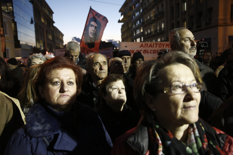 Πανελλαδικό συλλαλητήριο των συνταξιούχων στην Αθήνα (εικόνες)