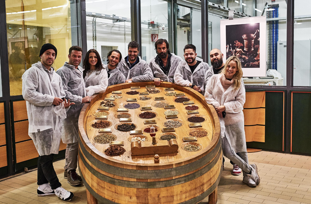 To Jägermeister μας παρουσιάζει τους «The Messengers» και το νέο του μπουκάλι