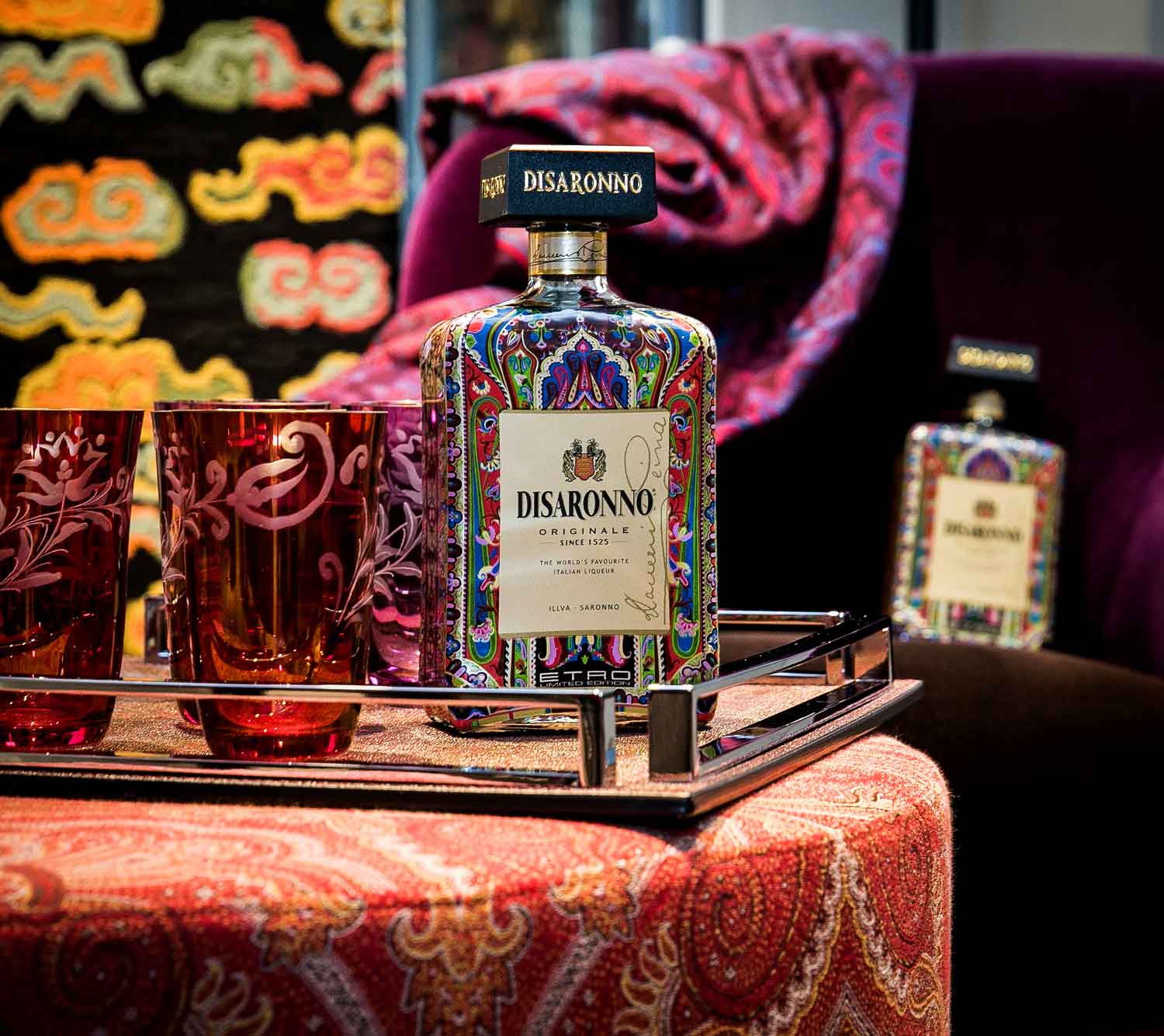  Η συλλεκτική συσκευασία που δημιούργησαν το Disaronno και ο ιταλικός οίκος Etro