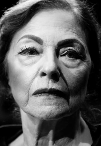 «Τι απέγινε η Μπέιμπι Τζέιν;» στο Θέατρο Σφενδόνη Ρένη Πιττακή