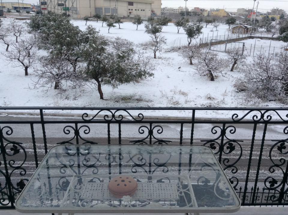 Το έστρωσε στον Ασπρόπυργο - Facebook/Della Fani