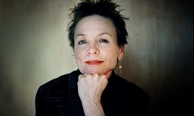  Laurie Anderson by Kennefick © Laurie Anderson