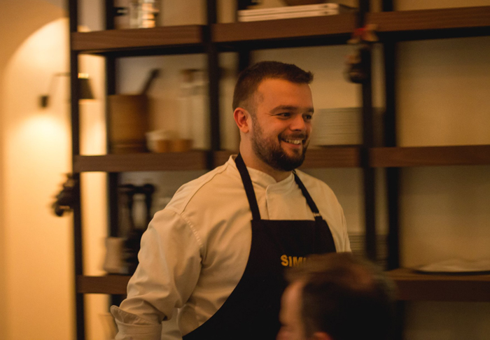 Νίκος Θωμάς Νίκος Θωμάς