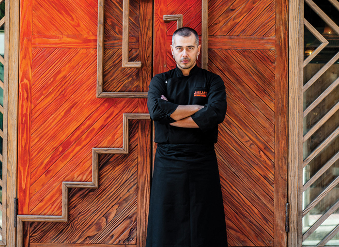 Θάνος Στασινός Θάνος Στασινός