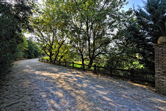 Αγρόκτημα Πινακάδες, γη της Αιτωλοακαρνανίας