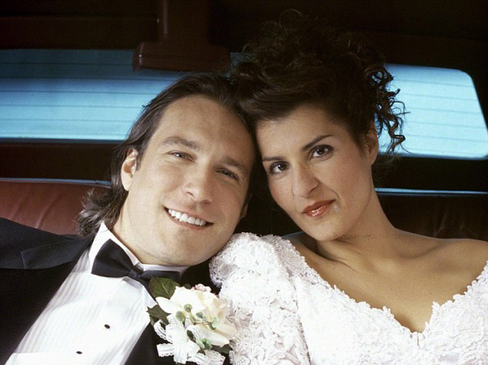 Νία Βαρντάλος - Γάμος αλά ελληνικά