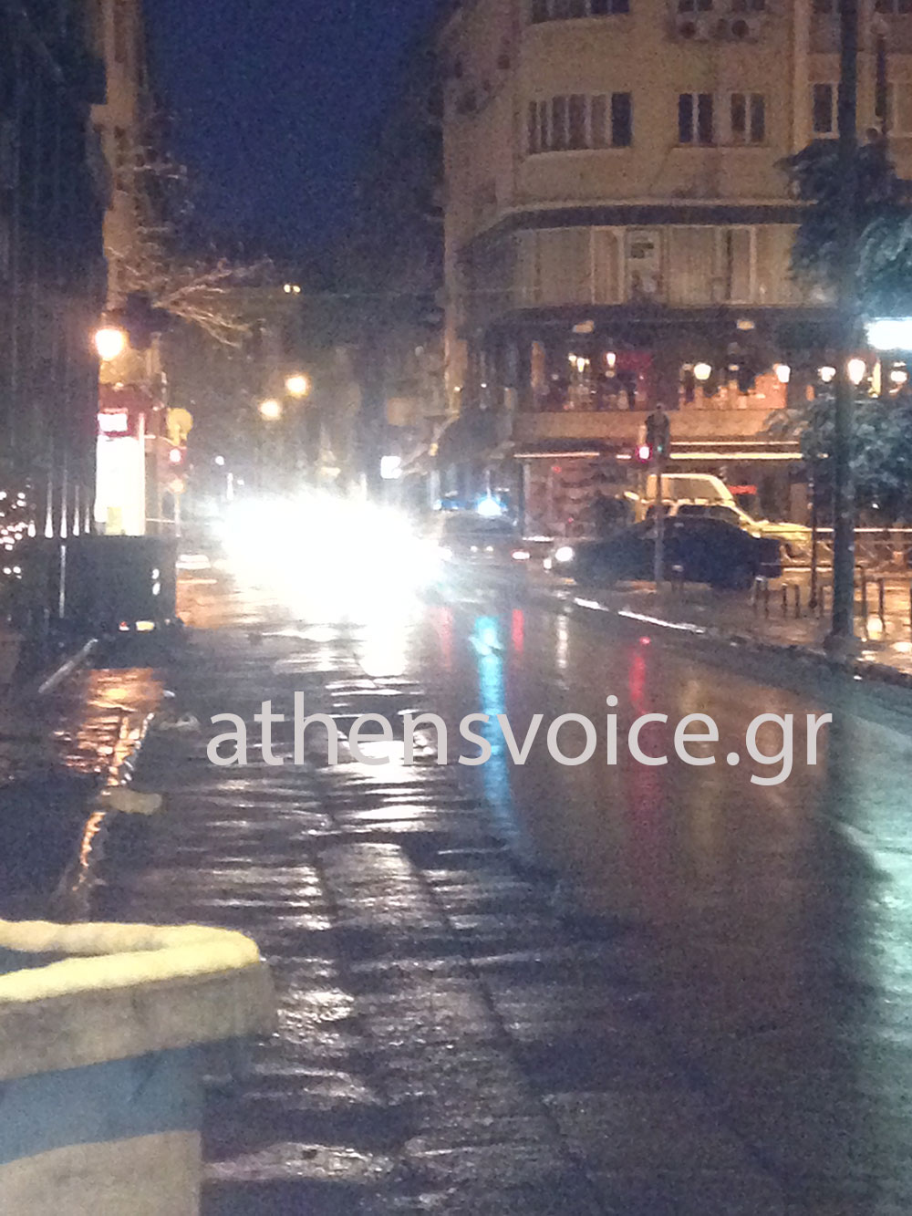 Ένας τραυματίας αστυνομικός από πυροβολισμούς στο ΠΑΣΟΚ 