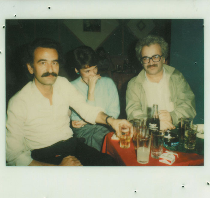 Ο Κωστής Παπαγιώργης στην «Ανατολή» με τον Μπάμπη Λυκούδη και την Ελισάβετ Σακαρέλλη