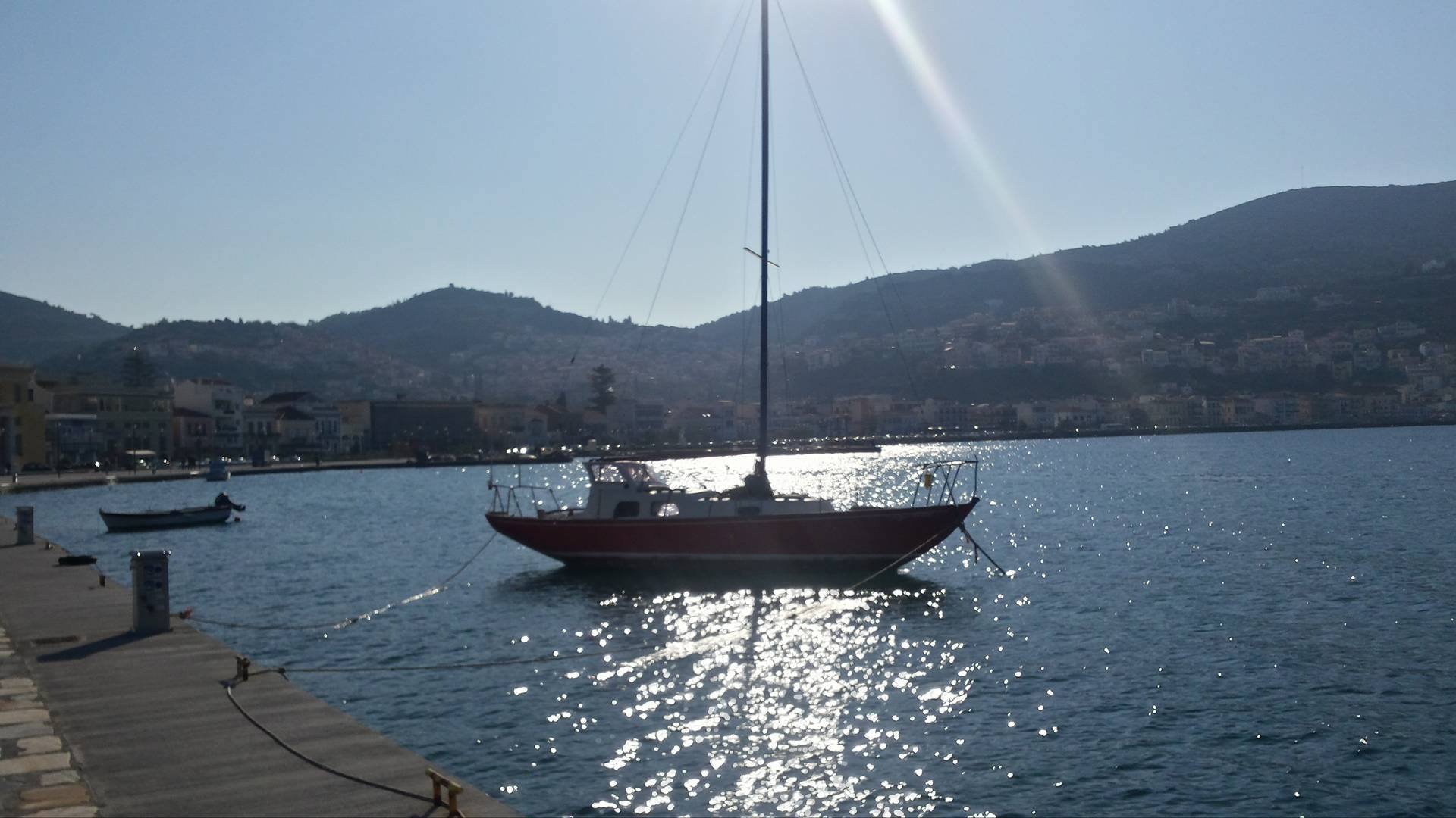 © Akis Papoutsis / Βαθύ Σάμου