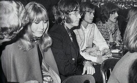 Ο Αλέξης Μάρδας βρέθηκε νεκρός στο σπίτι του στο Κολωνάκι