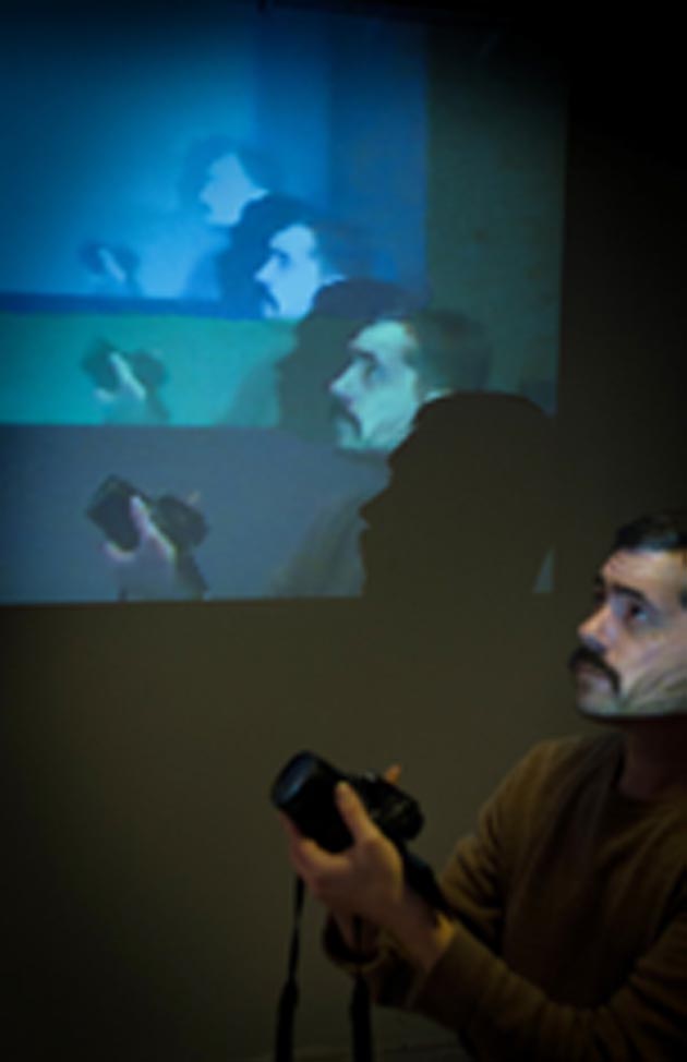 Η νέα cross-arts performance της Media Electronique «Ο δρόμος μέχρι το περίπτερο» στο Ίδρυμα Μιχάλης Κακογιάννης