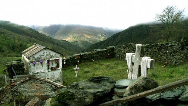 Santoalla των Άντριου Μπέκερ και Ντάνιελ Μέρερ (ΗΠΑ)