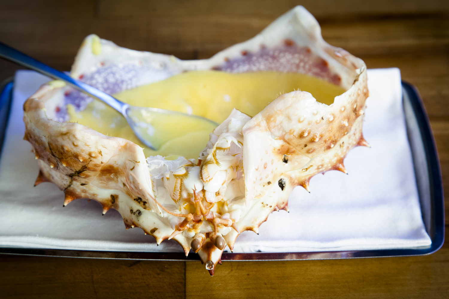 Οι τεχνικές του Carlo Mirarchi περιγράφονται από τους New York Times ως «μαγειρική ποίηση»