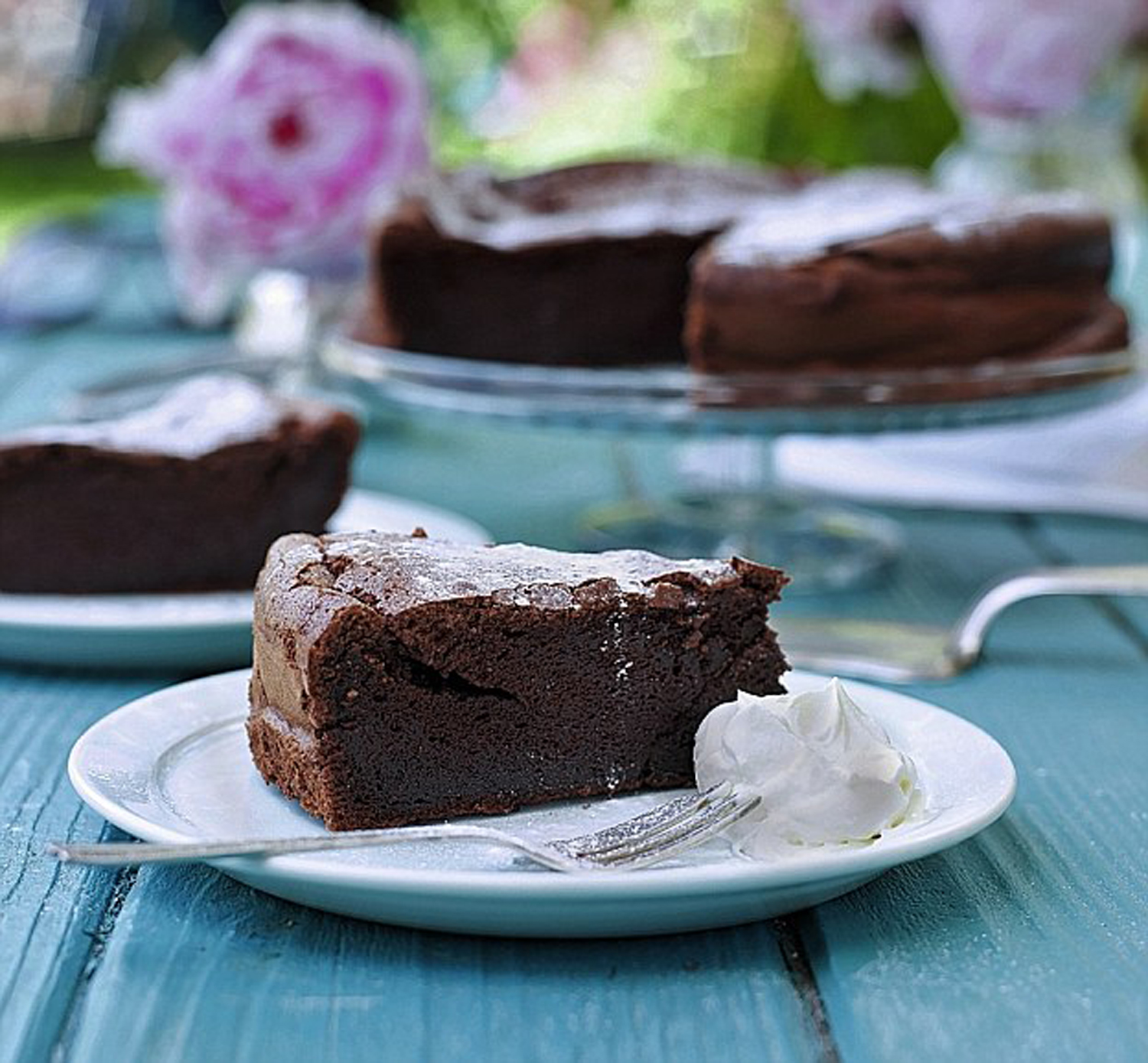 Κέικ σοκολάτας με σαντιγί