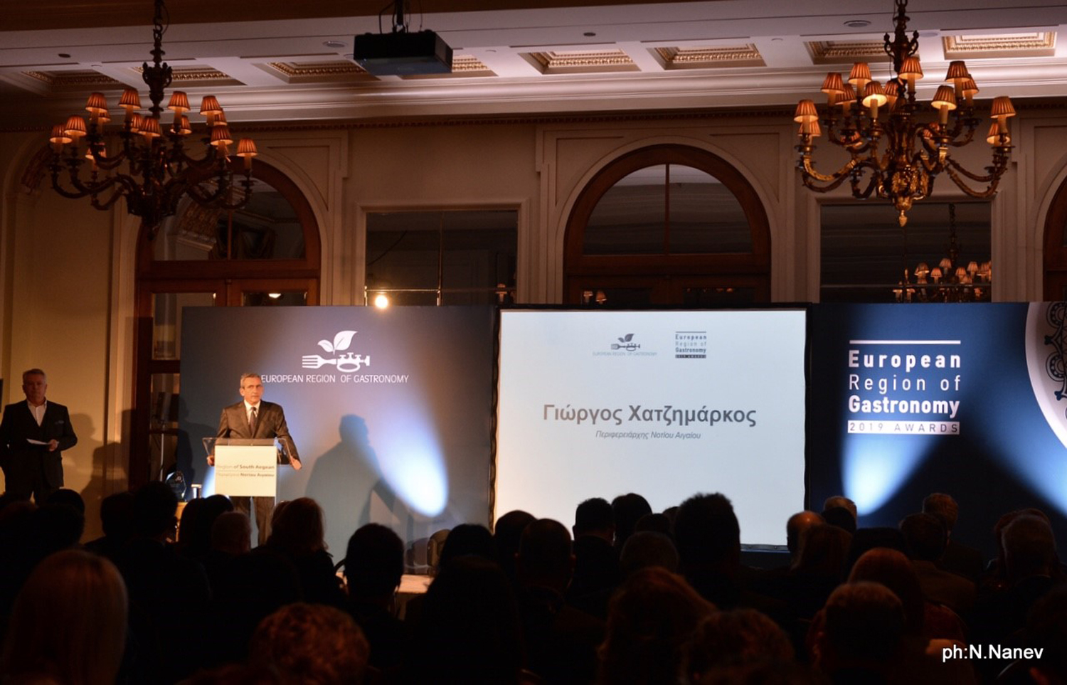 Ο κ.Γιώργος Χατζημάρκος, Περιφερειάρχης Νοτίου Αιγαίου Ο κ.Γιώργος Χατζημάρκος, Περιφερειάρχης Νοτίου Αιγαίου