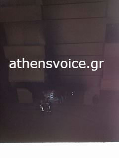 Εκρήξεις και φωτιά στο κέντρο της Γλυφάδας Εκρήξεις και φωτιά στο κέντρο της Γλυφάδας