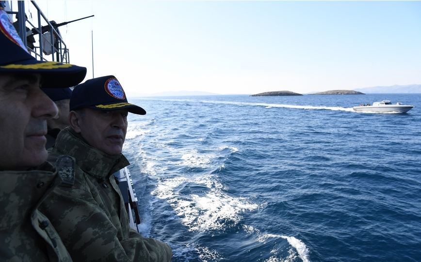 Νέες εικόνες από την τουρκική πρόκληση στα Ίμια