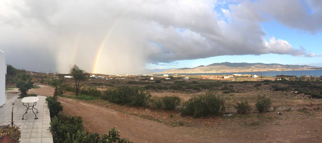© ΑΝΝΑ ΛΥΜΠΕΡΟΠΟΥΛΟΥ / Αντίπαρος