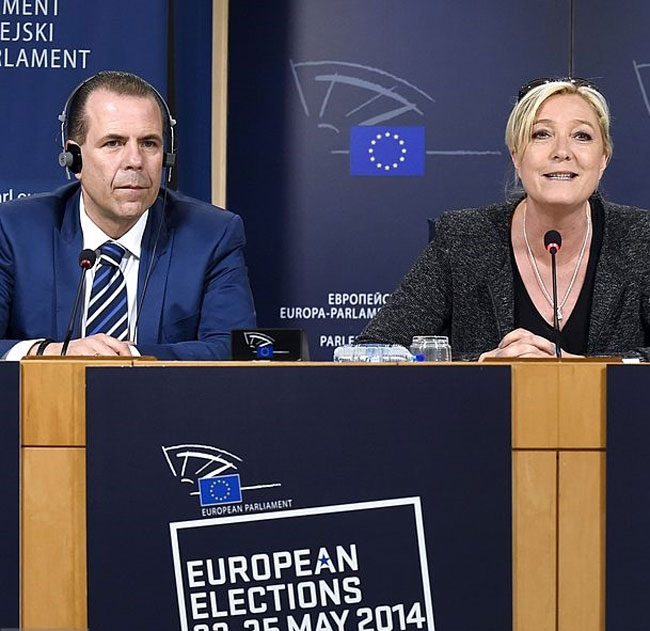 Από παλιότερη κοινή συνέντευξη τύπου στις Βρυξέλλες με τον γραμματέα του FPÖ, Harald Vilimsky