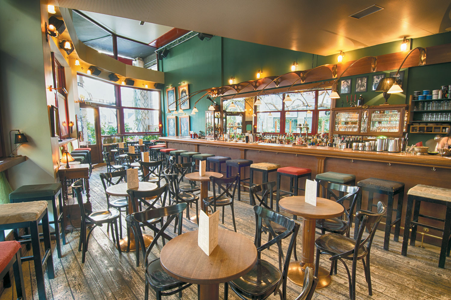 Μαύρος Γάτος Μαύρος Γάτος