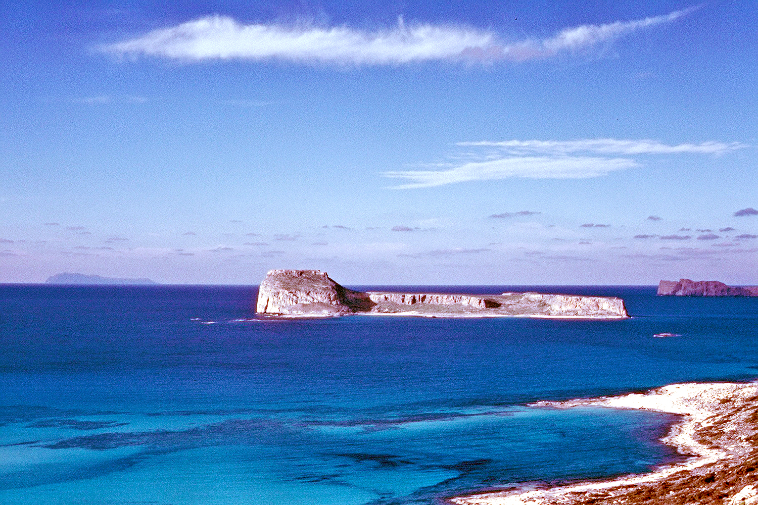 Μπάλος, Κρήτη. Ένα λομογραφικό εγχείρημα. Φωτογραφία Γιάννης Οικονόμου. Μπάλος, Κρήτη. Ένα λομογραφικό εγχείρημα. Φωτογραφία Γιάννης Οικονόμου.