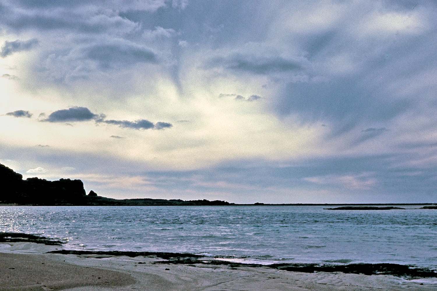 Μπάλος, Κρήτη. Ένα λομογραφικό εγχείρημα. Φωτογραφία Γιάννης Οικονόμου. Μπάλος, Κρήτη. Ένα λομογραφικό εγχείρημα. Φωτογραφία Γιάννης Οικονόμου.