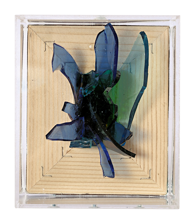 Michalis Katzourakis. WINDOWS ’14J. Glass and Polyster / Vetro e poliestere. 2014