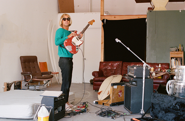 Η Vans, το brand που είναι άμεσα συνδεδεμένο με τα action sports και ένα από μεγαλύτερα youth culture brands στον κόσμο, ανακοινώνει την νέα παγκόσμια καμπάνια, This Is Off The Wall.