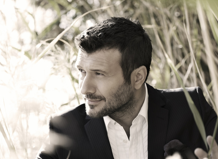 Γιάννης Πλούταρχος Γιάννης Πλούταρχος