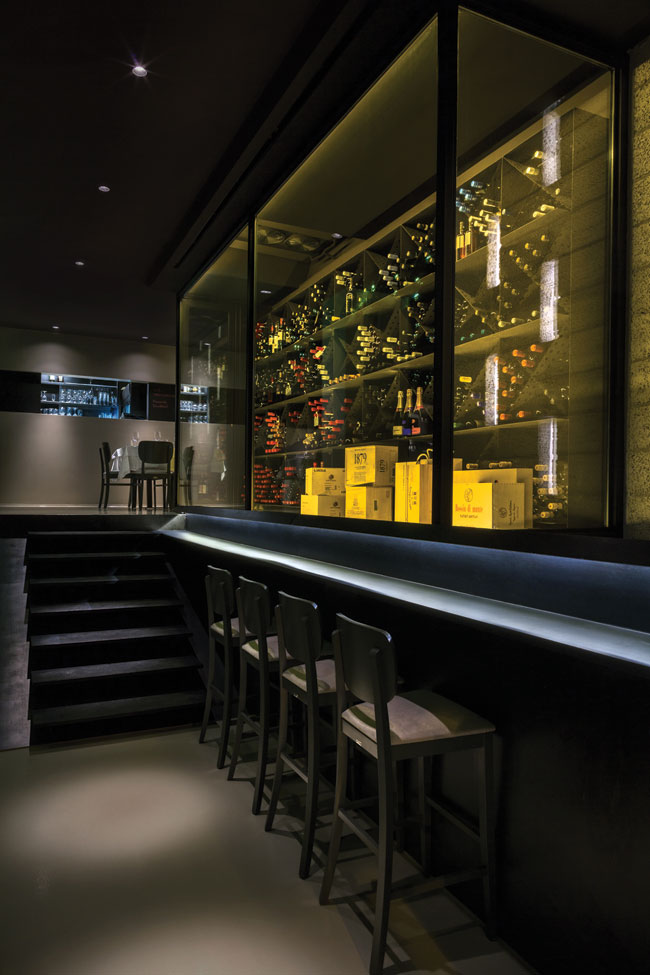 Βασίλαινας