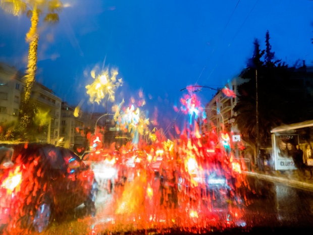 Φωτογραφίες της βροχής ©Τάσος Βρεττός Φωτογραφίες της βροχής ©Τάσος Βρεττός