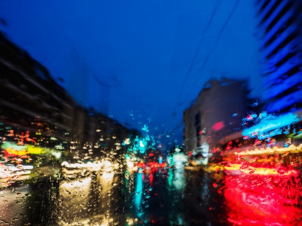 Φωτογραφίες της βροχής ©Τάσος Βρεττός Φωτογραφίες της βροχής ©Τάσος Βρεττός