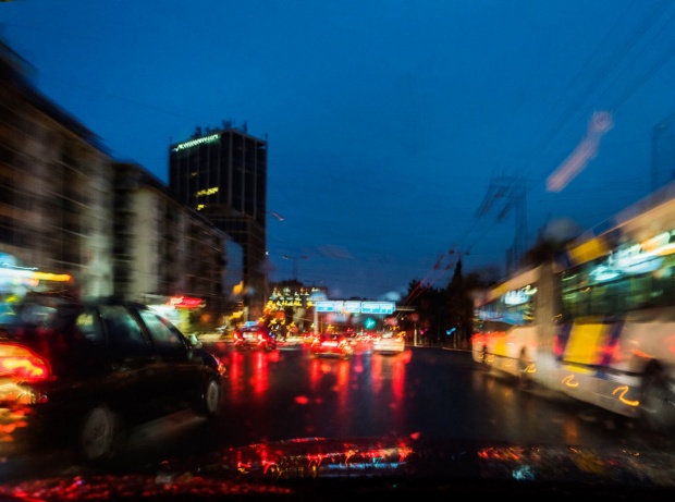 Φωτογραφίες της βροχής ©Τάσος Βρεττός Φωτογραφίες της βροχής ©Τάσος Βρεττός