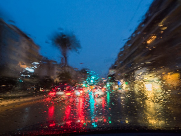 Φωτογραφίες της βροχής ©Τάσος Βρεττός Φωτογραφίες της βροχής ©Τάσος Βρεττός