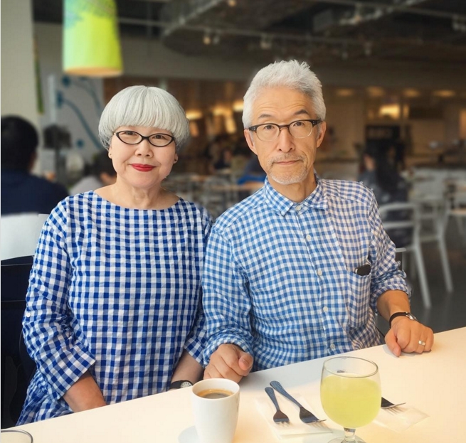 Γνωρίστε τον Κύριο Bon και την Κυρία Pon. Γνωρίστε τον Κύριο Bon και την Κυρία Pon.