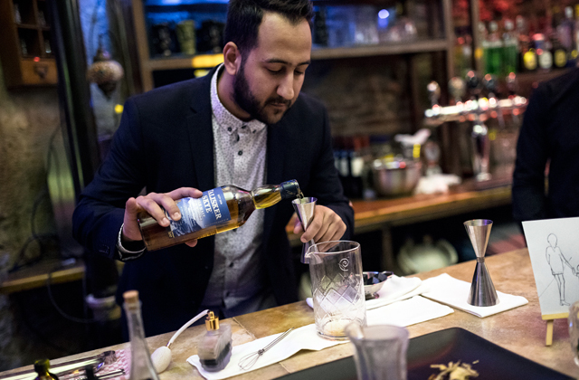 Αναστάσης Βιζυηνός (Ernest, Thessaloniki)