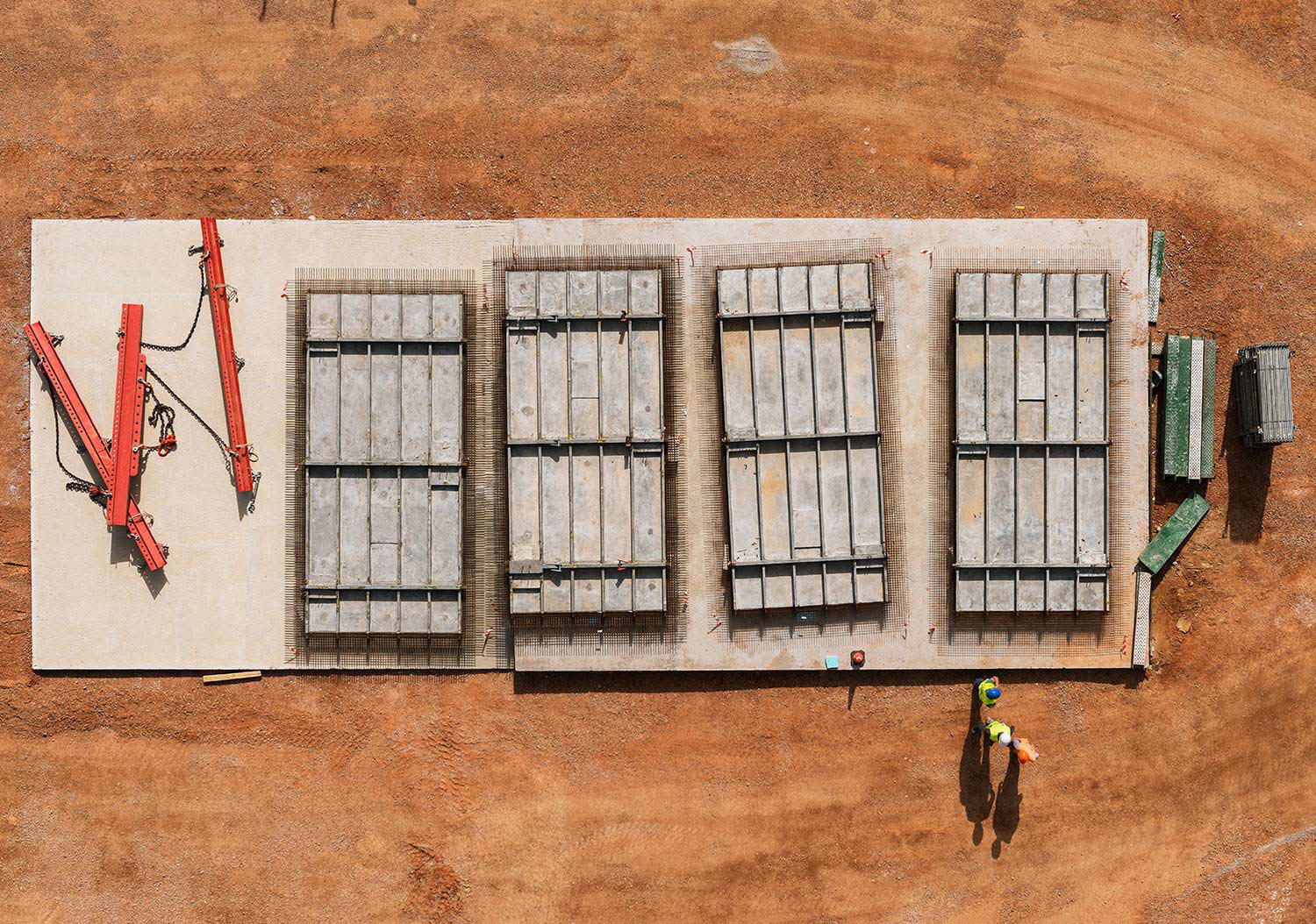 Πάνελ φεροτσιμέντου έτοιμα για τοποθέτηση Πάνελ φεροτσιμέντου έτοιμα για τοποθέτηση