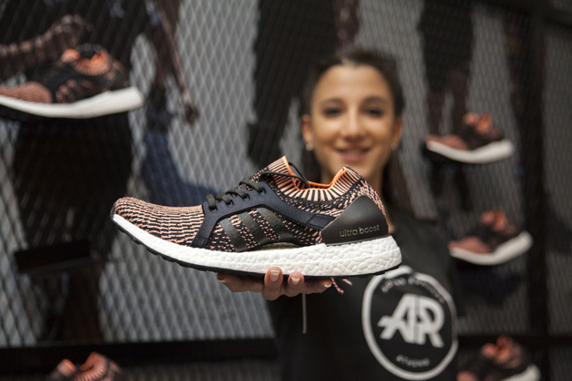 Aν έτσι περνάνε οι Adidas Women, θέλω κι εγώ. Δυναμικές προπονήσεις και απολαυστικές εμπειρίες με τα ιδανικά παπούτσια στο Runbase στο Κουκάκι