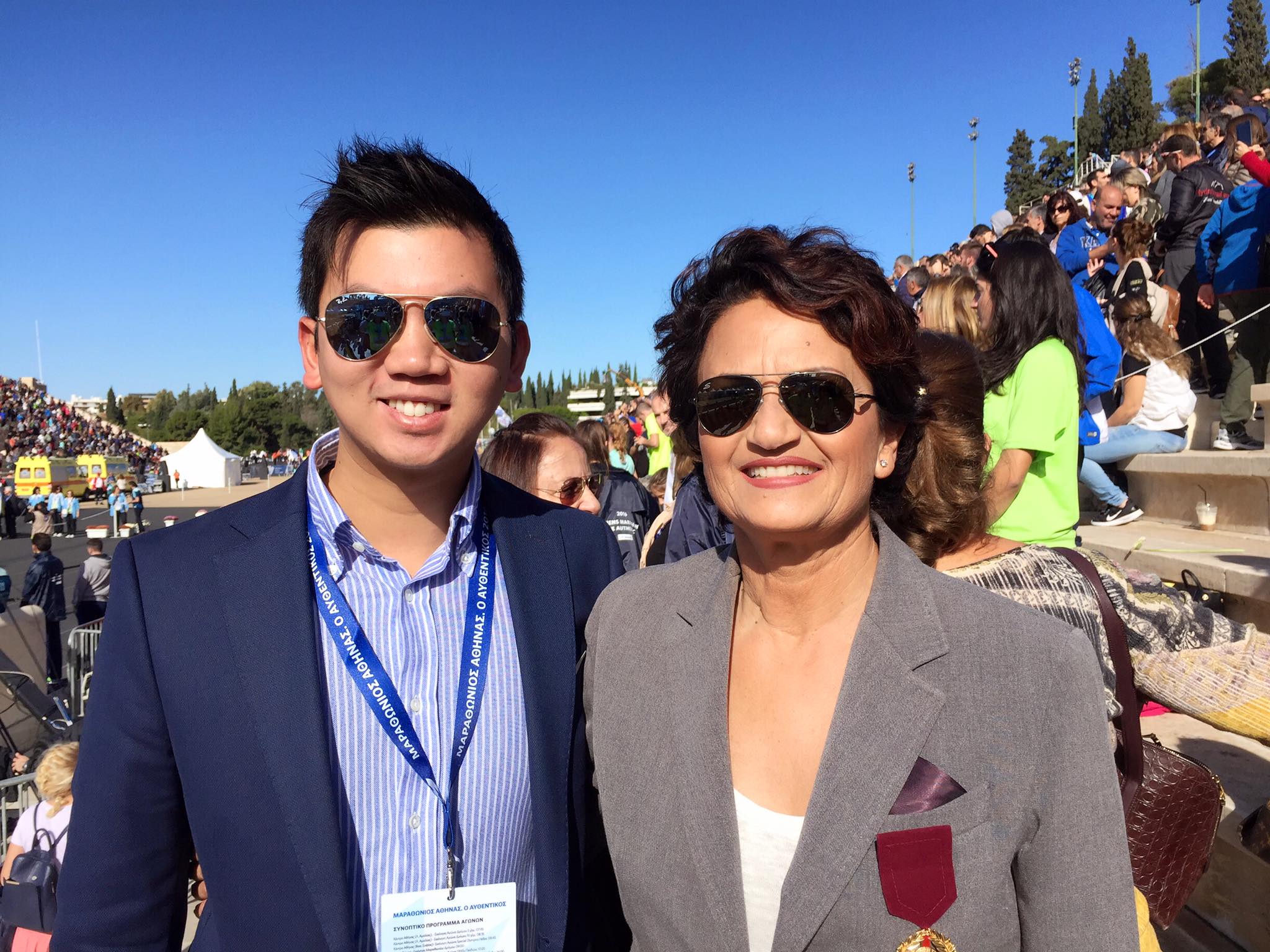 Ποιος είναι αυτός δίπλα στον Τσανγκ;