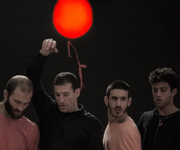 Dandelion ©Hannes Langolf