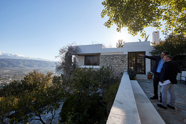 «ΚΡΗΤΗ TV» ΣΥΝΕΝΤΕΥΞΗ ΚΥΡ. ΜΗΤΣΟΤΑΚΗ «ΚΡΗΤΗ TV» ΣΥΝΕΝΤΕΥΞΗ ΚΥΡ. ΜΗΤΣΟΤΑΚΗ