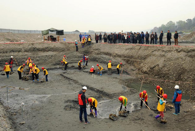 Μυθικός θησαυρός 300 ετών ανακαλύφθηκε σε ποταμό της Κίνας